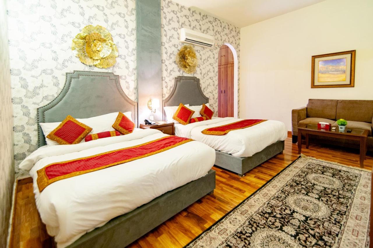 Shelton Guest House Islamabad Exterior photo